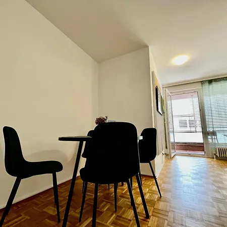 Ganze In Lage Mit Loggia 클라겐푸르트