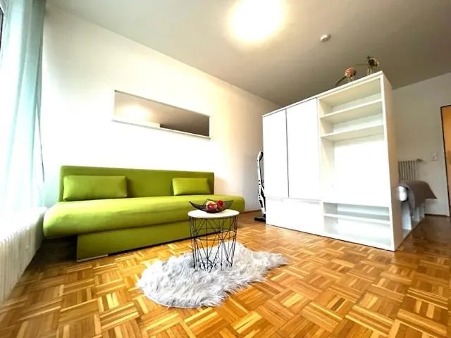 Ganze In Lage Mit Loggia קלגנפורט