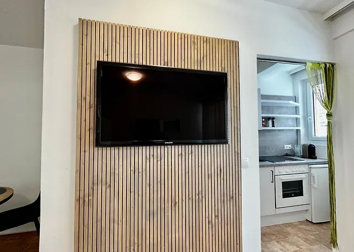 Ganze In Lage Mit Loggia קלגנפורט