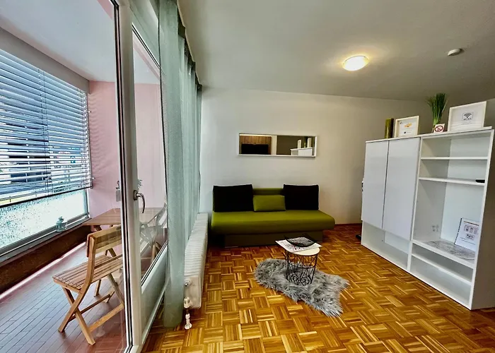 Ganze In Lage Mit Loggia Apartamento Klagenfurt am Woerthersee